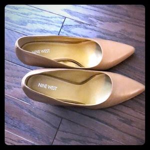 Nine West nude heels